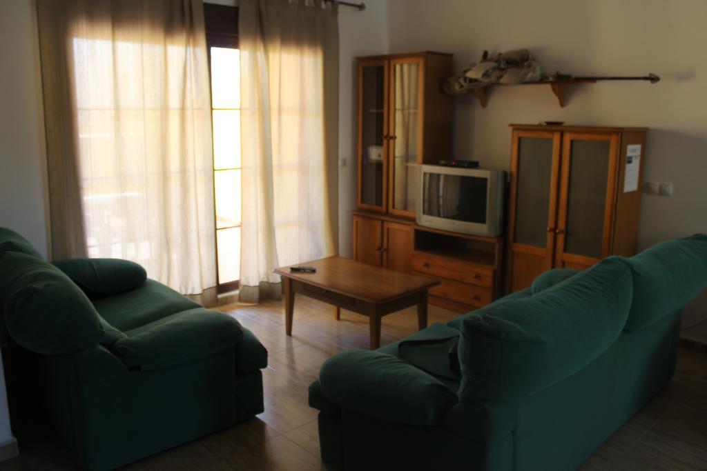 Apartamentos Turisticos Edificio Del Pino Sorbas エクステリア 写真