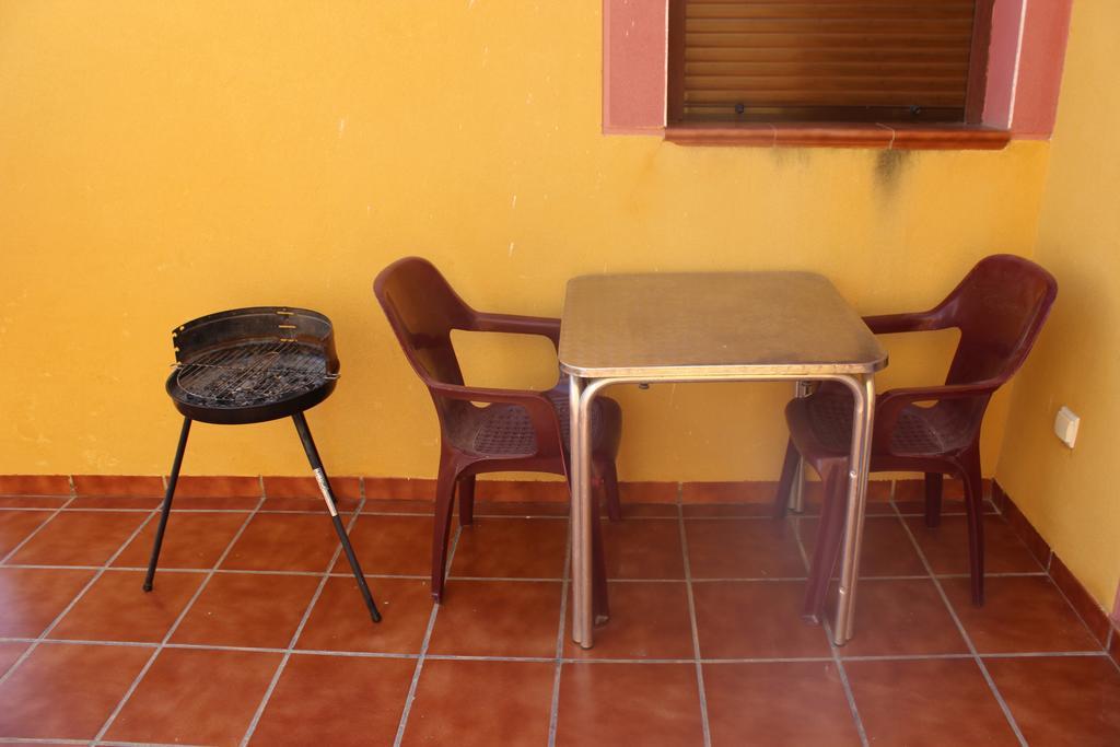 Apartamentos Turisticos Edificio Del Pino Sorbas エクステリア 写真
